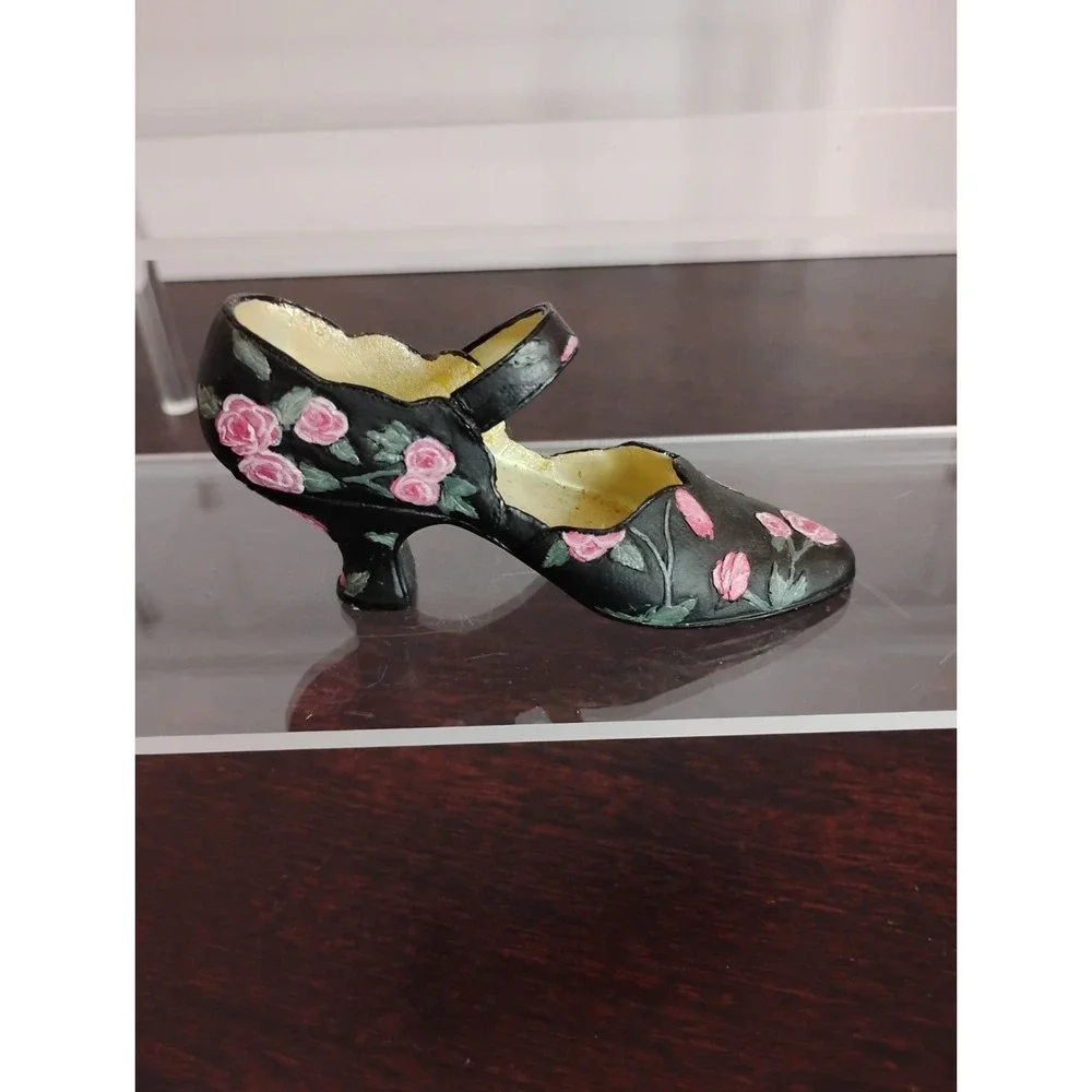 If The Shoe Fits Nostalgia Collectible Decorative Shoe Resin Rose High Heel